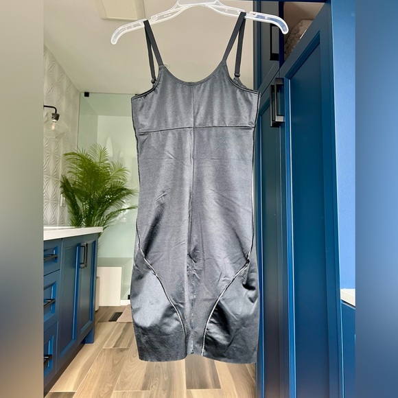 💃🏻 Spanx Smartgrip Open Bust Full Slip 💃🏻 - Picture 2 of 9